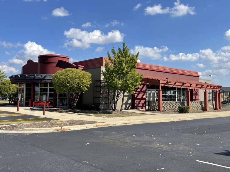 250 S Weber Rd, Bolingbrook, IL en alquiler - Foto del edificio - Imagen 1 de 10