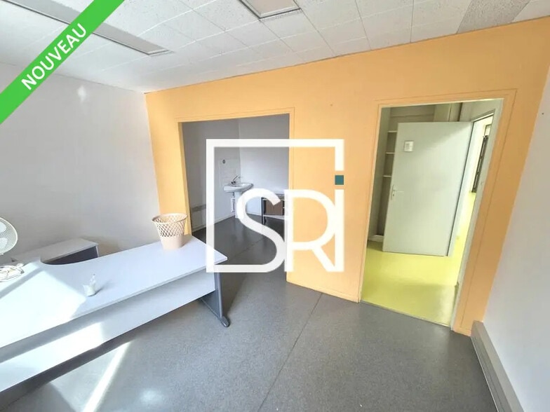 Oficina en Issoire en venta - Foto del edificio - Imagen 1 de 12