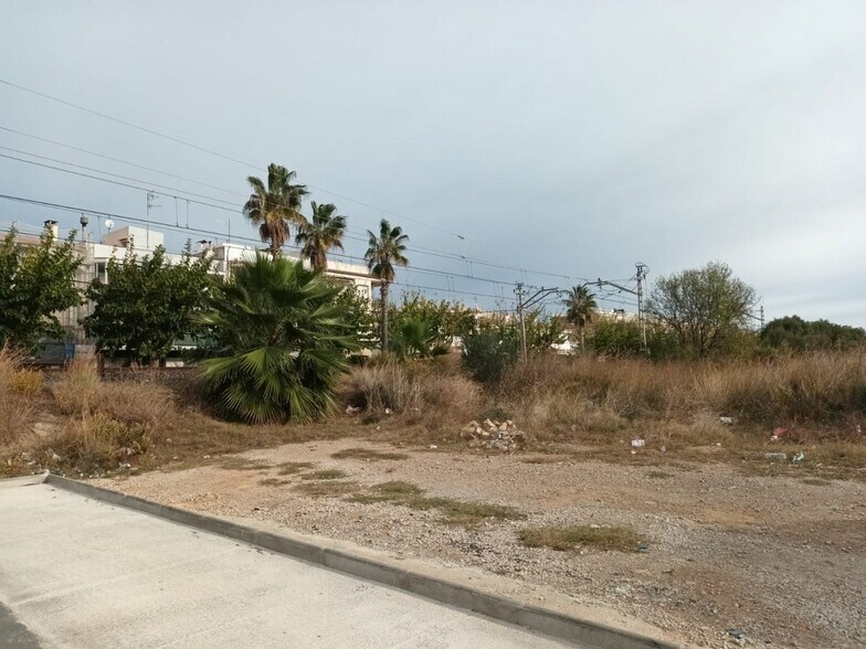 Avinguda Tarragona, 133, Cunit, Tarragona en venta - Foto del edificio - Imagen 2 de 3