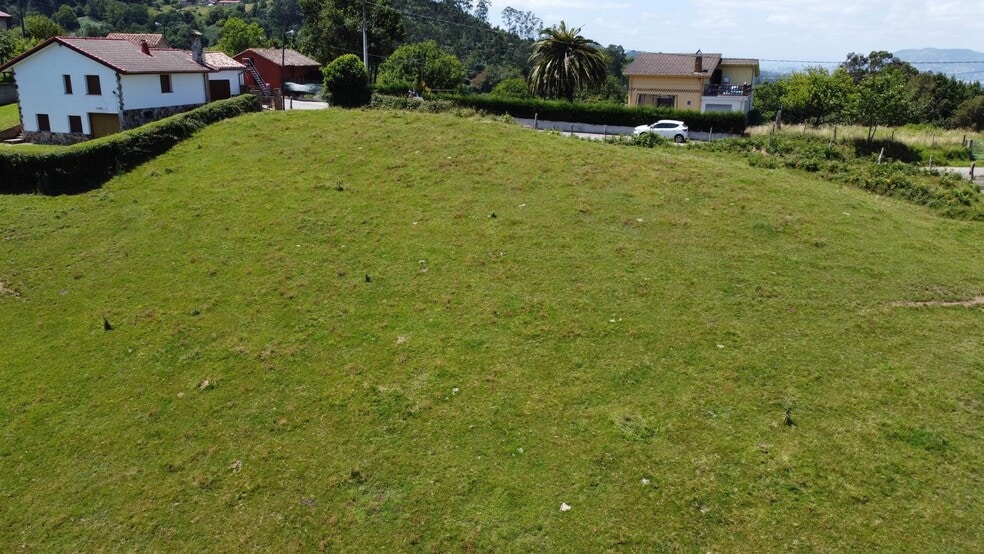 Alameda Molledo, Siero, Asturias en venta - Vista aérea - Imagen 2 de 18