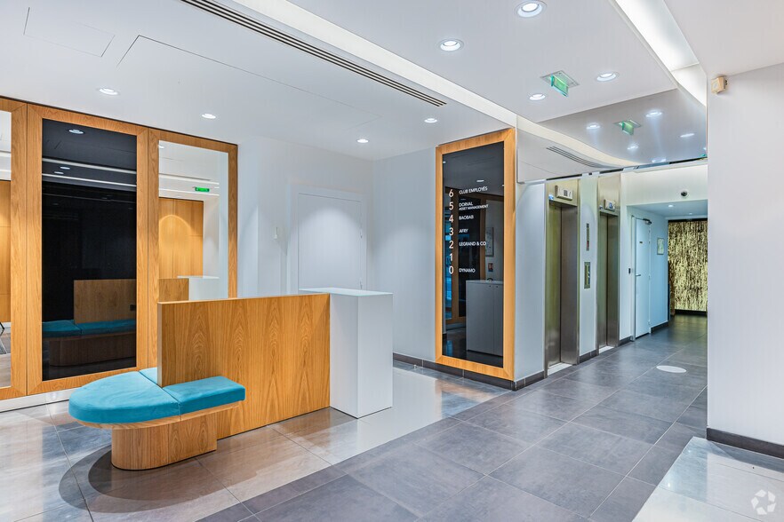 1 Rue De Gramont, Paris en alquiler - Vestíbulo - Imagen 3 de 6