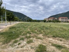 Calle Ur Sector Esquiñones, Sabiñánigo, HUE - AÉREA  vista de mapa - Image1
