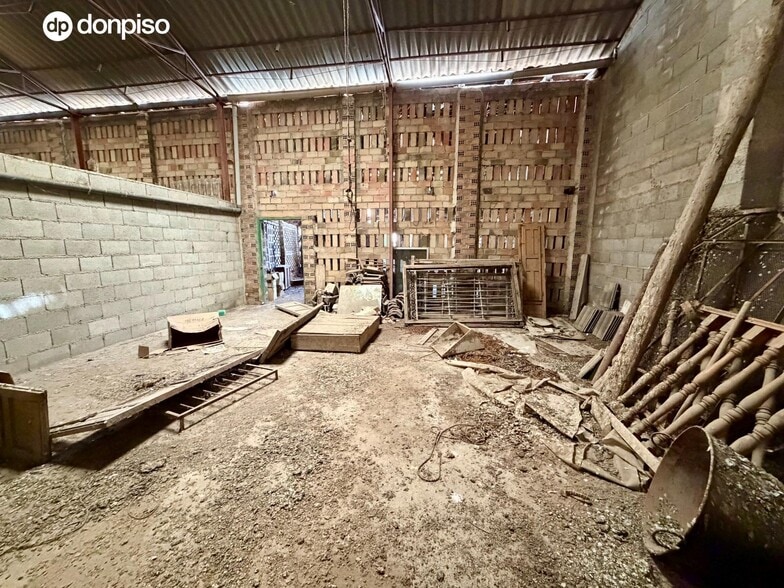 Calle Pablo Neruda, 57, Fuente Vaqueros, Granada en venta - Foto del interior - Imagen 3 de 5