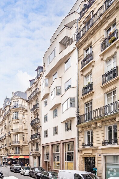 5 Rue De Chazelles, Paris en alquiler - Foto del edificio - Imagen 3 de 3