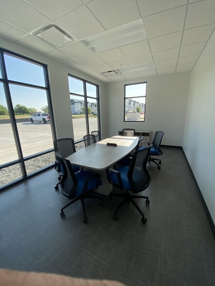 2405 N Ankeny Blvd, Ankeny, IA en alquiler - Foto del interior - Imagen 2 de 14