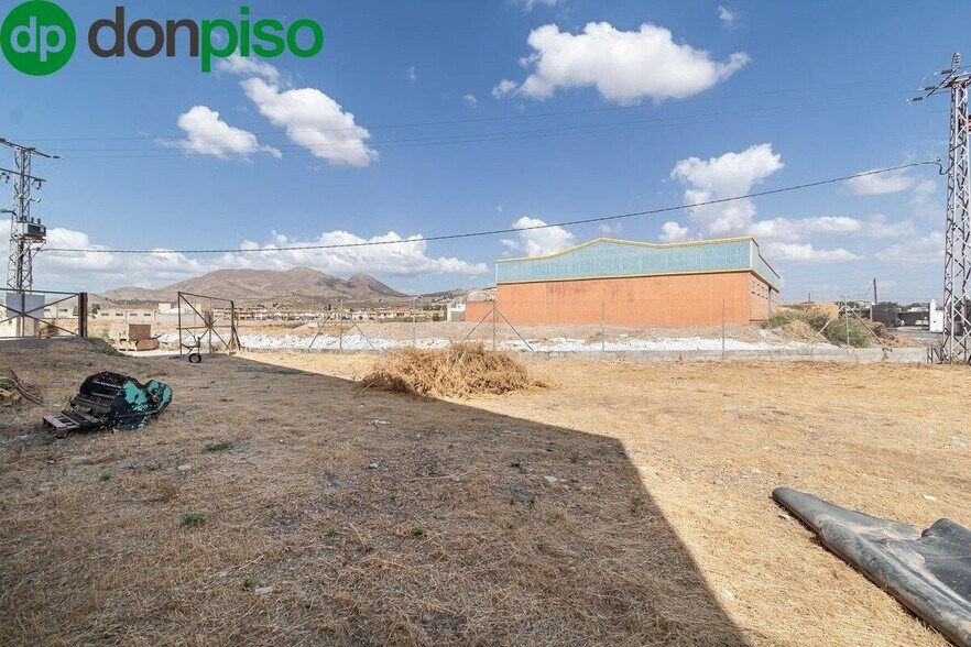 Calle Madroño, 4, Atarfe, Granada en venta - Plano del sitio - Imagen 2 de 8