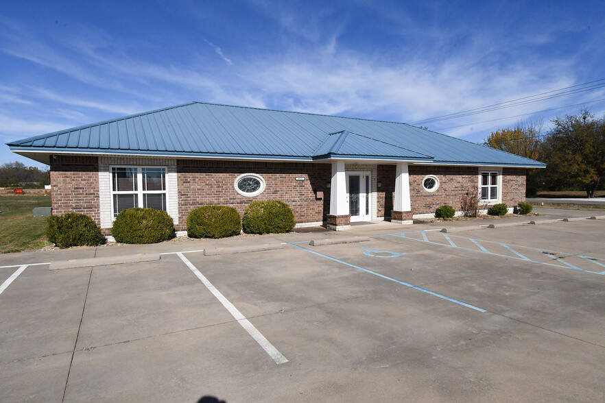 455 W Ruth Ave, Sallisaw, OK en venta - Foto del edificio - Imagen 3 de 28