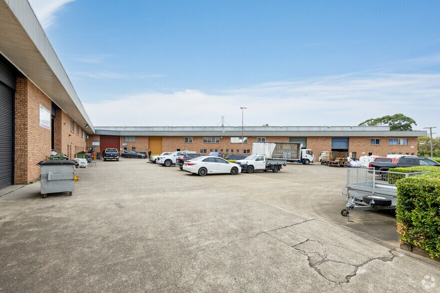 16 Powers Rd, Seven Hills en alquiler - Foto del edificio - Imagen 3 de 5