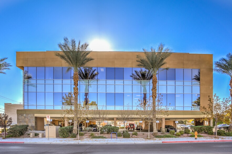 600 S Tonopah Dr, Las Vegas, NV en alquiler - Foto del edificio - Imagen 1 de 10