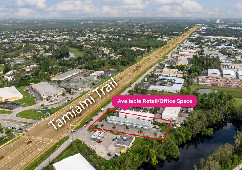 16387 S Tamiami Trl, Fort Myers, FL en alquiler - Foto del edificio - Imagen 2 de 9