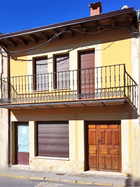 Más detalles de Calle Val Alto, 1, Riaza - Local en venta