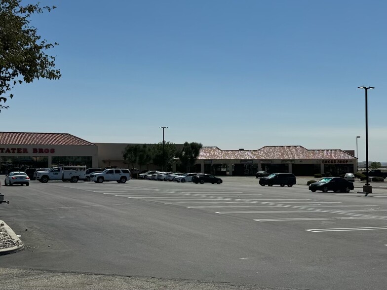 16910-16918 State Highway 14, Mojave, CA en venta - Foto del edificio - Imagen 1 de 9