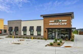 Más detalles de 19013 Oakmont Dr, Omaha, NE - Oficina en venta