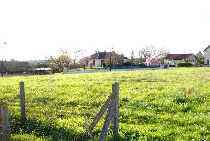 Terreno en Saint Privat en Périgord en venta - Foto del edificio - Imagen 1 de 4