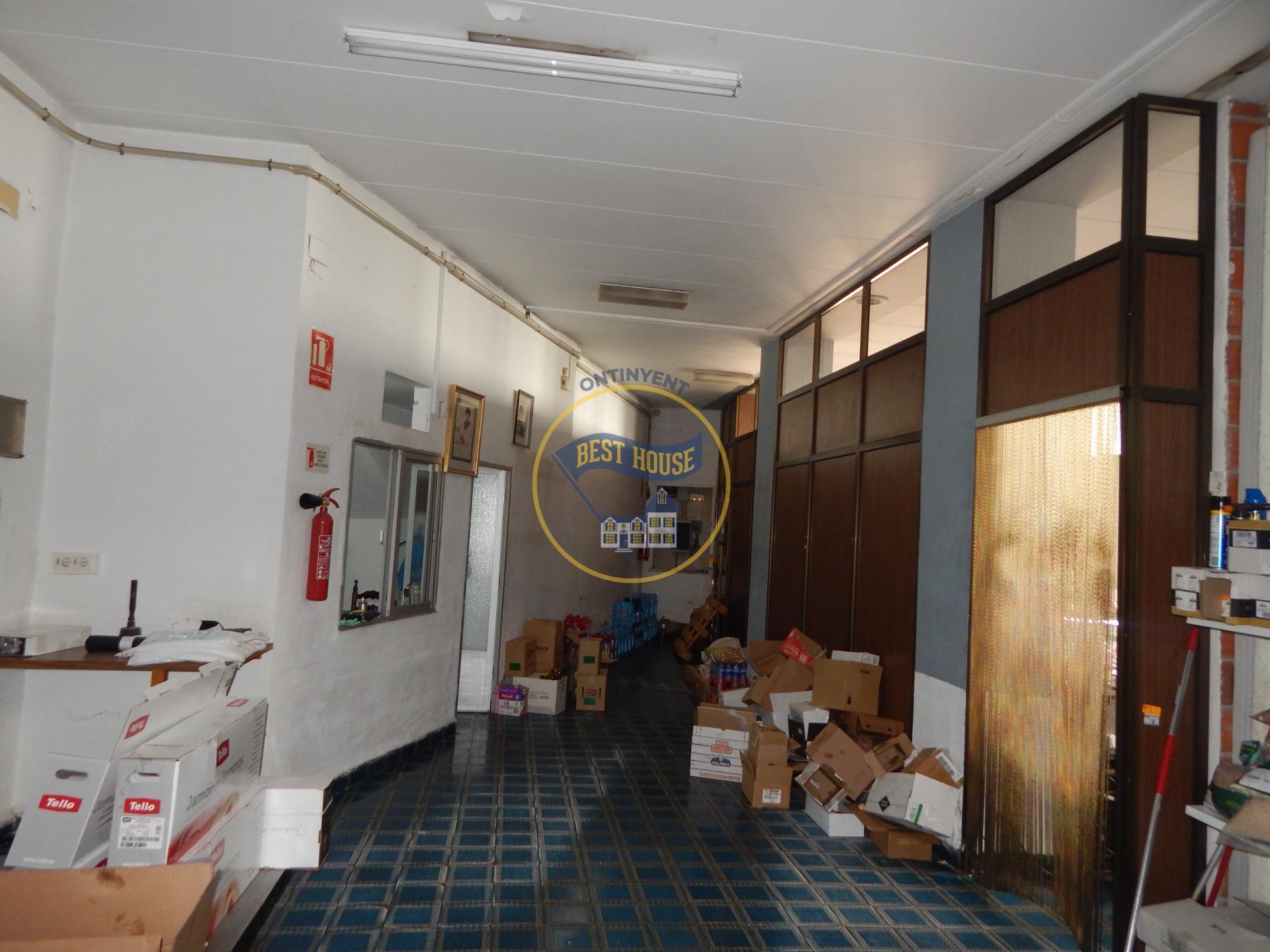 Local en Ontinyent, Valencia en venta Foto del interior- Imagen 1 de 18