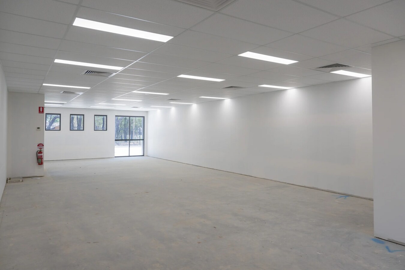 28 Mitchell Dr, East Maitland, NSW 2323 - Unidad 3 -  - Foto del interior - Image 1 of 5