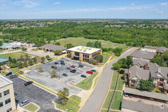 14001 McAuley Blvd, Oklahoma City, OK - vista aérea  vista de mapa