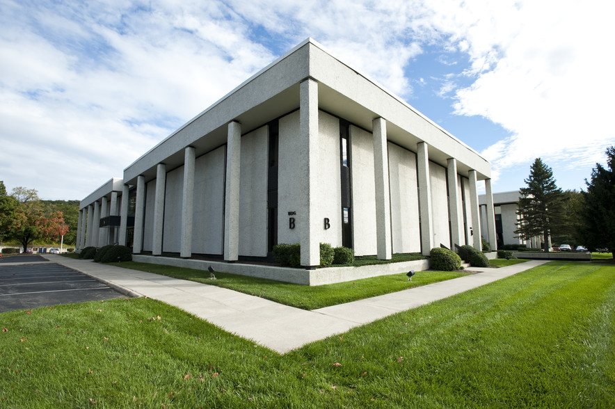 3130 Chaparral Dr, Roanoke, VA en alquiler - Foto del edificio - Imagen 3 de 7