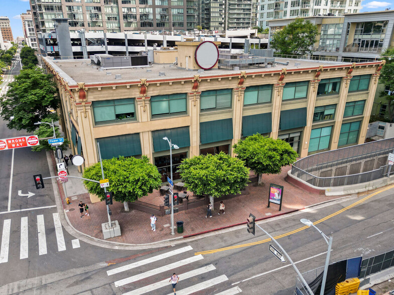 1100 S Flower St, Los Angeles, CA en alquiler - Foto del edificio - Imagen 1 de 63