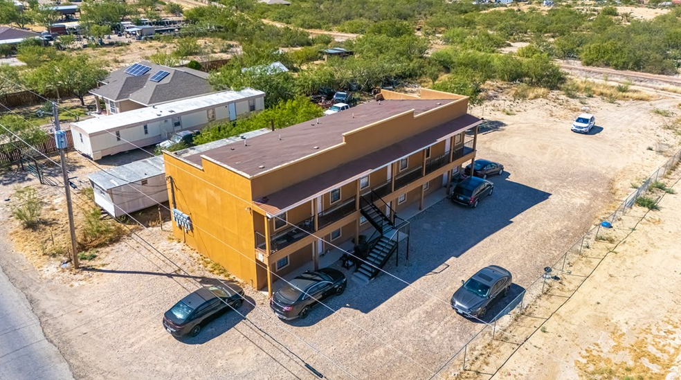 852 Wagon Wheel Rd, Eagle Pass, TX en venta - Foto del edificio - Imagen 3 de 14