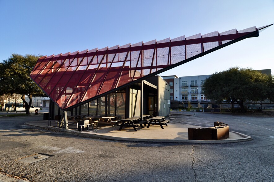 2129 E 7th St, Austin, TX en venta - Foto del edificio - Imagen 3 de 13