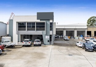 205 Queensport Rd, Murarrie en alquiler Foto del edificio- Imagen 1 de 11