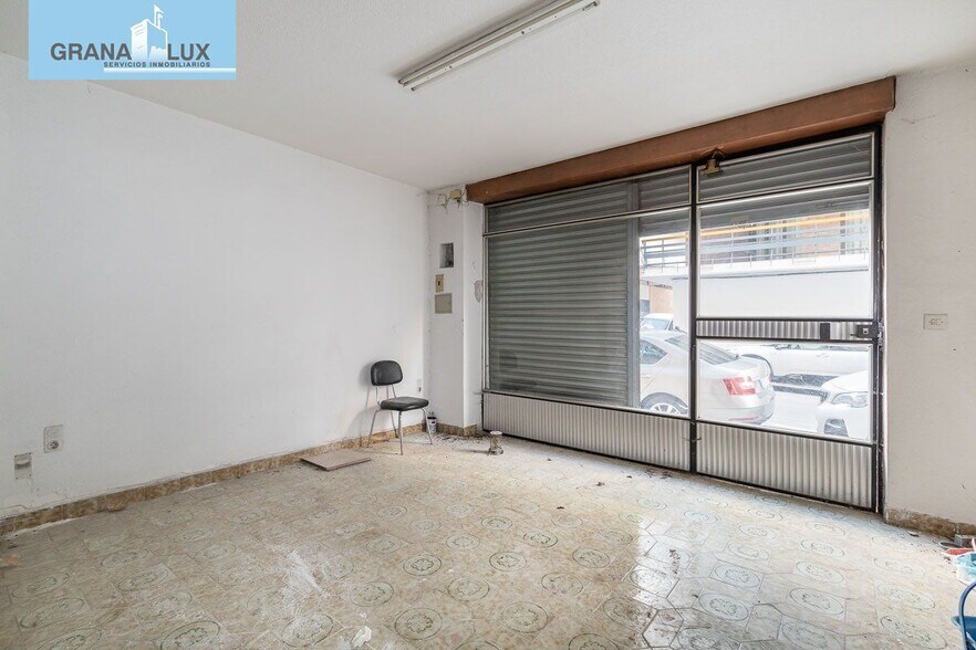 Local en Granada, Granada en venta - Foto del interior - Imagen 3 de 12