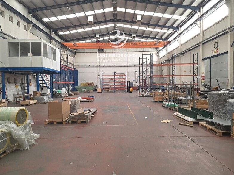 Nave en Arganda del Rey, Madrid en alquiler - Foto del edificio - Imagen 2 de 9