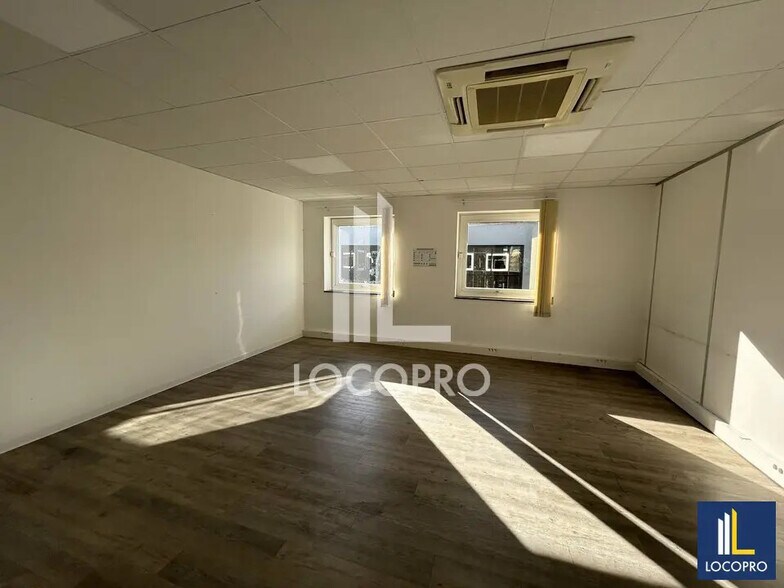 1360 Route Des Dolines, Valbonne en alquiler - Foto del edificio - Imagen 2 de 18