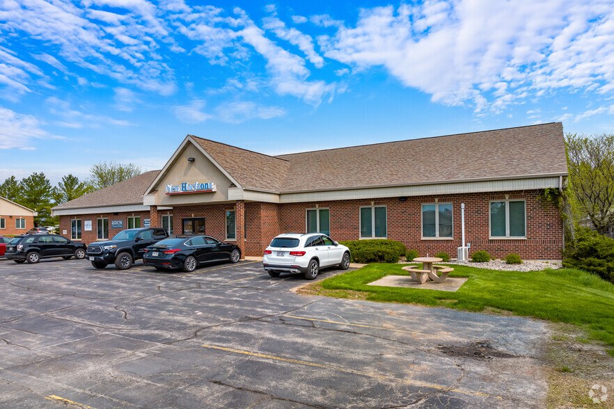 5793 W Grande Market Dr, Appleton, WI en alquiler - Foto del edificio - Imagen 1 de 40