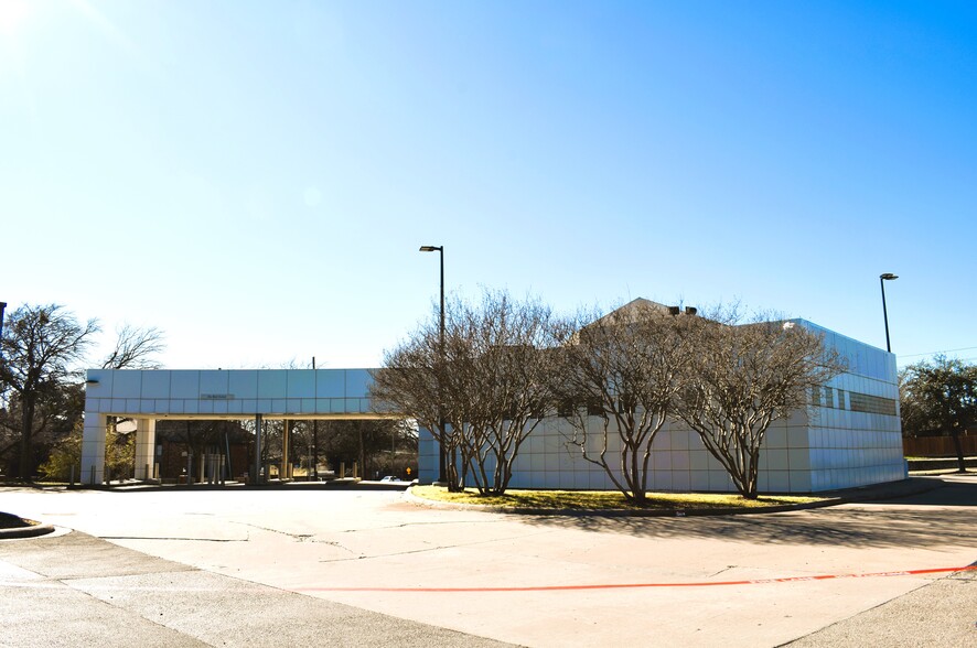 3028 N Josey Ln, Carrollton, TX en alquiler - Foto del edificio - Imagen 2 de 8