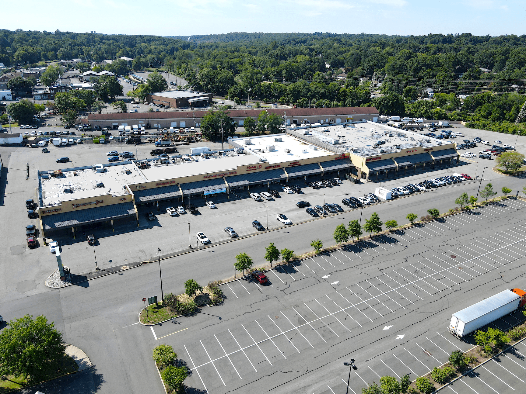 430 Nanuet Mall S, Nanuet, NY en alquiler Foto del edificio- Imagen 1 de 12