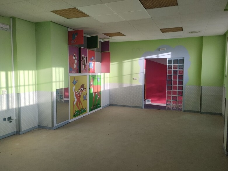 Local en Valladolid en alquiler - Foto del edificio - Imagen 3 de 36