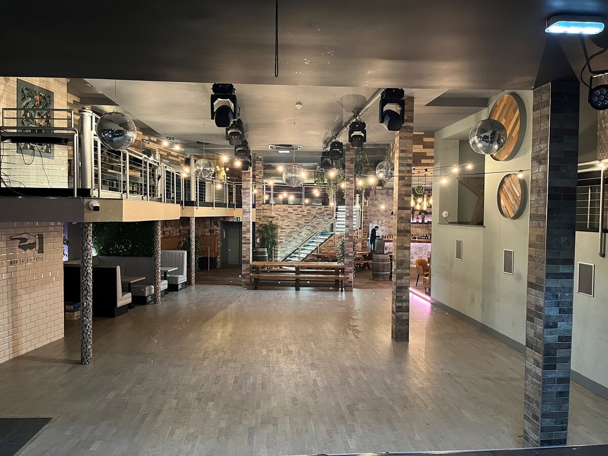 9-11 Castle St, Inverness, HLD IV2 3DX - Unidad 9-11 -  - Foto del interior - Image 2 of 3