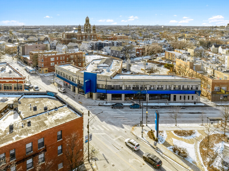 2958 N Milwaukee Ave, Chicago, IL en venta - Foto del edificio - Imagen 1 de 3