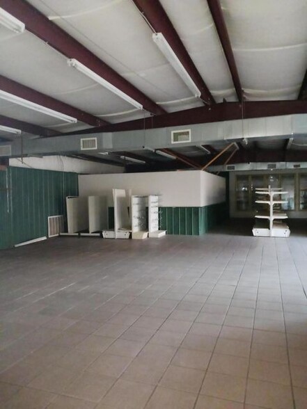 714 Cleveland St, Danville, AR en venta - Foto del edificio - Imagen 2 de 4