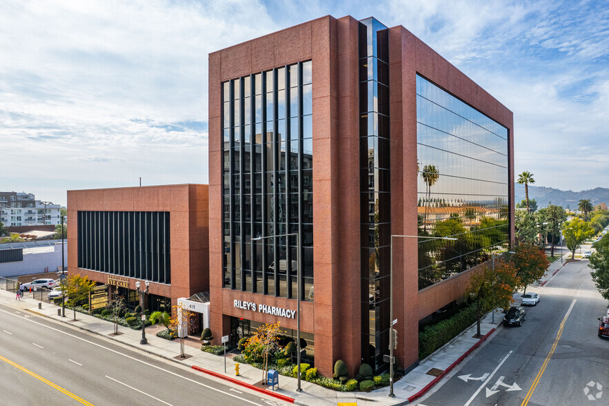 411 N Central Ave, Glendale, CA en alquiler - Foto del edificio - Imagen 1 de 4