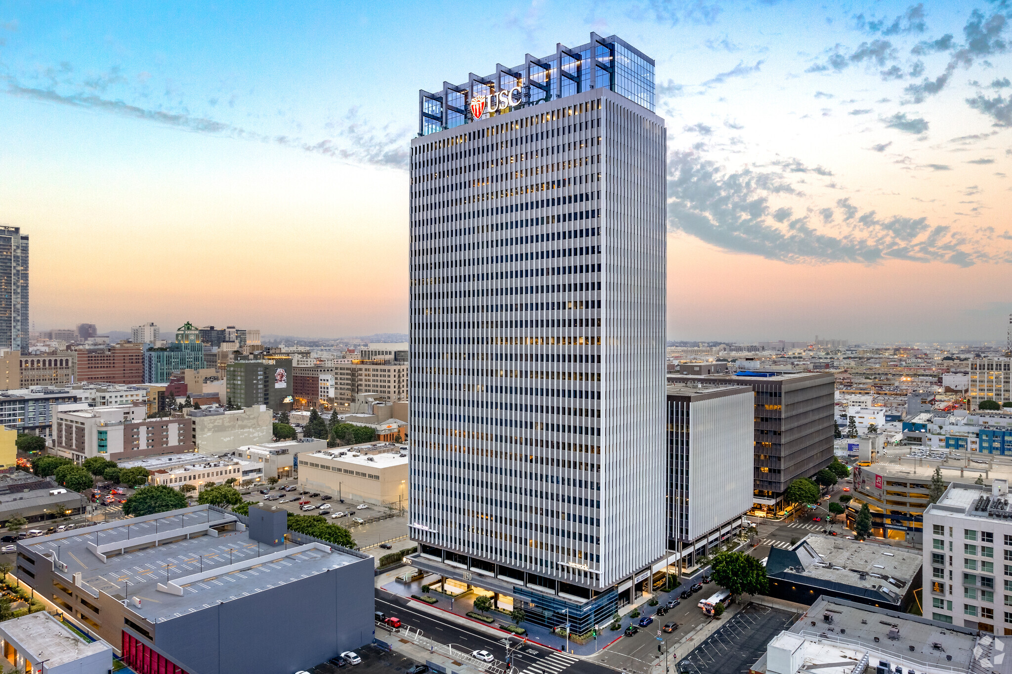 1150 S Olive St, Los Angeles, CA en alquiler Foto del edificio- Imagen 1 de 17