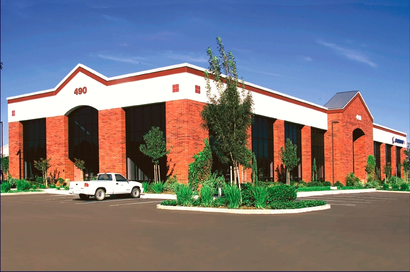 490 Chadbourne Rd, Fairfield, CA en venta - Foto del edificio - Imagen 3 de 49