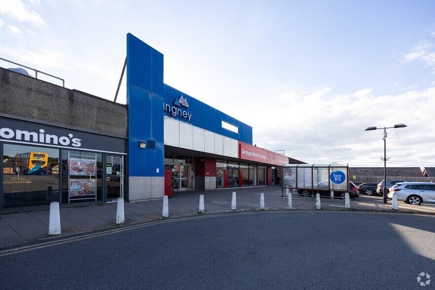 Kingfisher Dr, Eastbourne en alquiler - Foto del edificio - Imagen 3 de 5