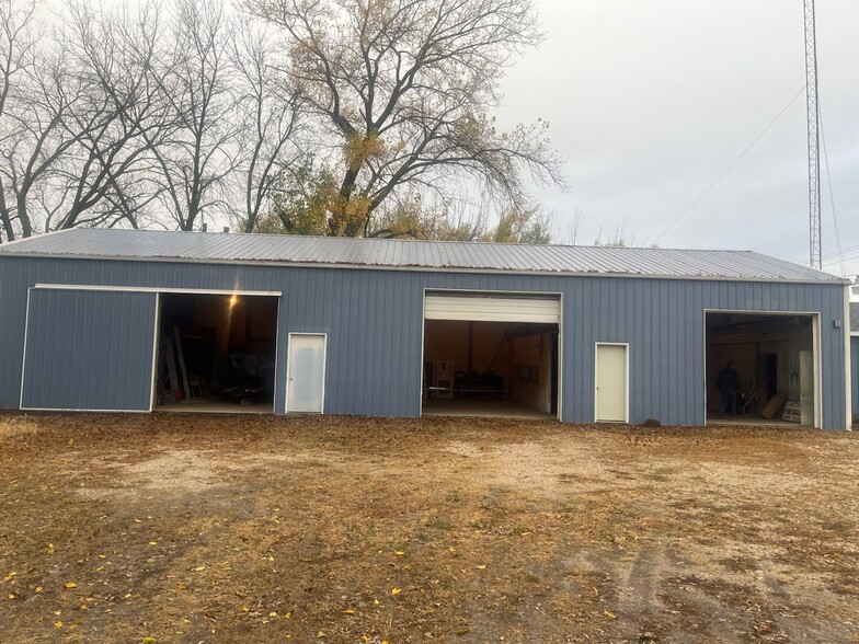 1712 W 2nd St, Webster City, IA en alquiler - Foto principal - Imagen 1 de 5