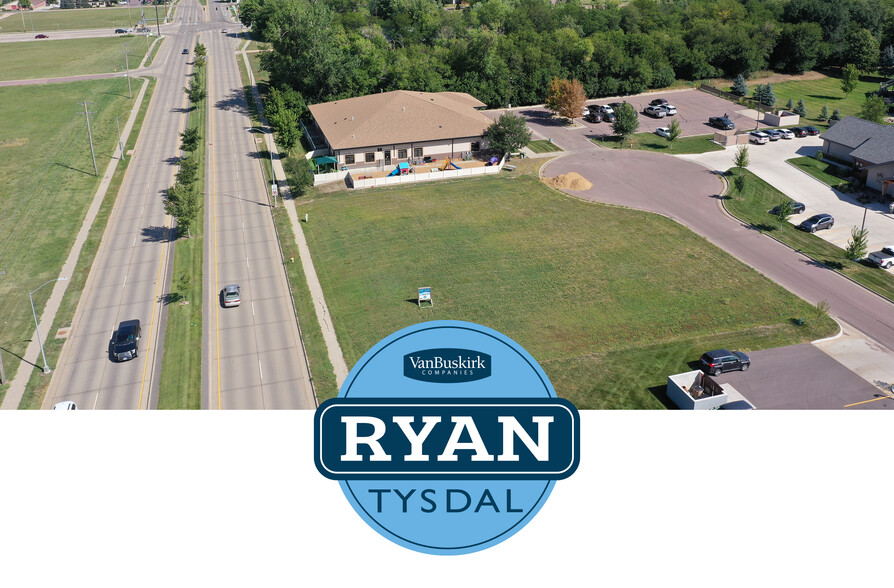 7921 Cinnamon Ridge, Sioux Falls, SD en venta - Foto principal - Imagen 1 de 5