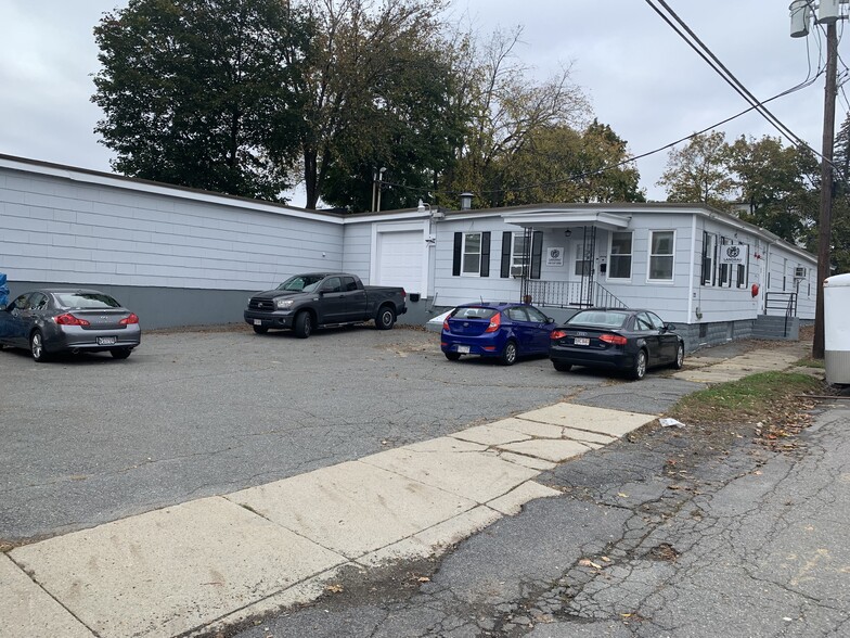 22 Laurel St, Leominster, MA en venta - Foto del edificio - Imagen 1 de 28