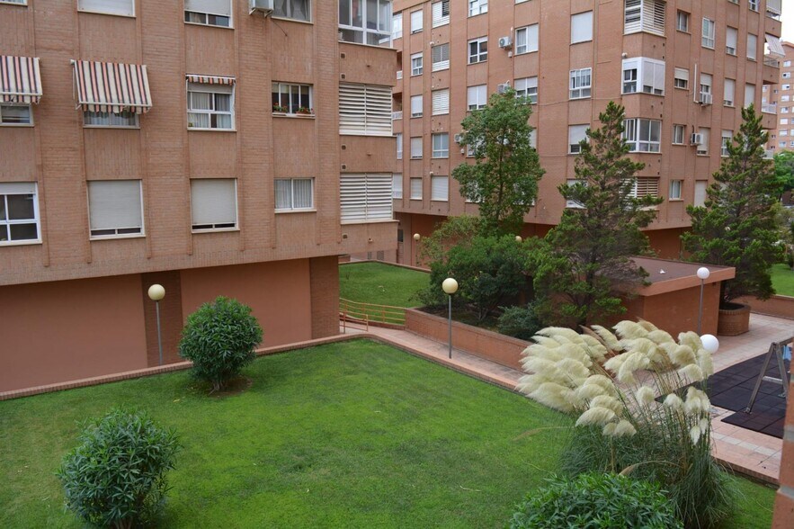 Oficina en València, Valencia en alquiler - Foto del edificio - Imagen 2 de 22