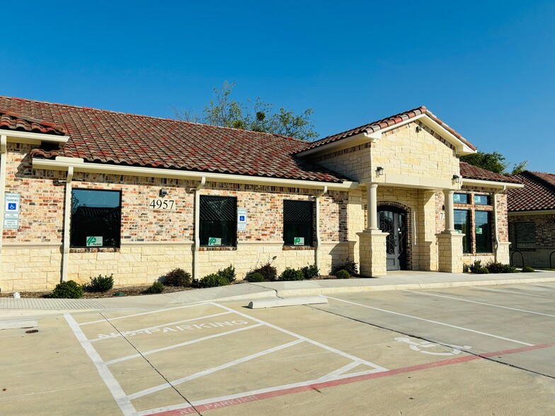 4957 Golden Triangle Blvd, Fort Worth, TX en alquiler - Foto del edificio - Imagen 3 de 7