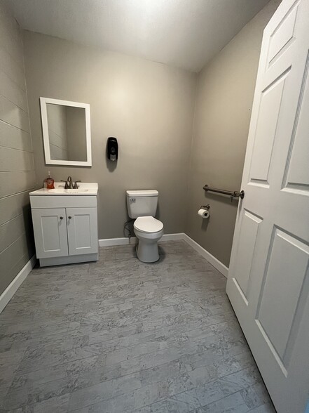 1717 Central Ave, La Follette, TN en alquiler - Foto del interior - Imagen 3 de 5