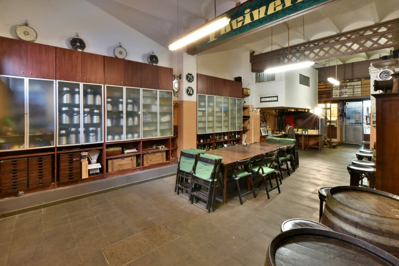 Local en L'Hospitalet de Llobregat, Barcelona en alquiler Foto del interior- Imagen 1 de 20