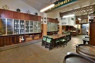 Local en L'Hospitalet de Llobregat, Barcelona en alquiler Foto del interior- Imagen 1 de 20