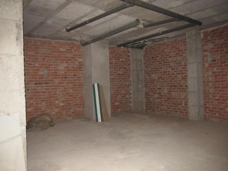 Local en Motril, Granada en venta - Foto del interior - Imagen 3 de 7