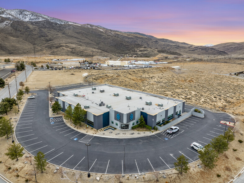 610 Waltham Way, Mccarran, NV en venta - Foto del edificio - Imagen 2 de 21